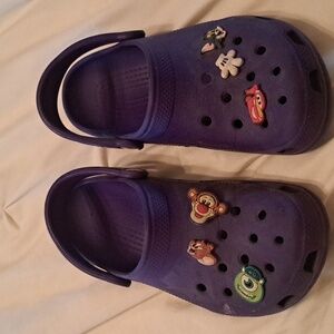 Women's crocs